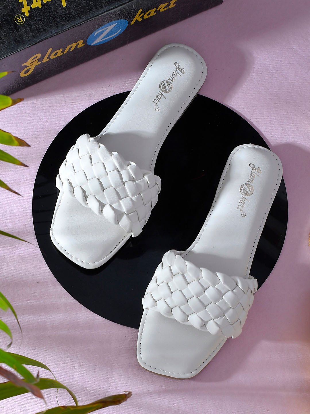 

GLAMZKART Textured Open Toe Flats, White