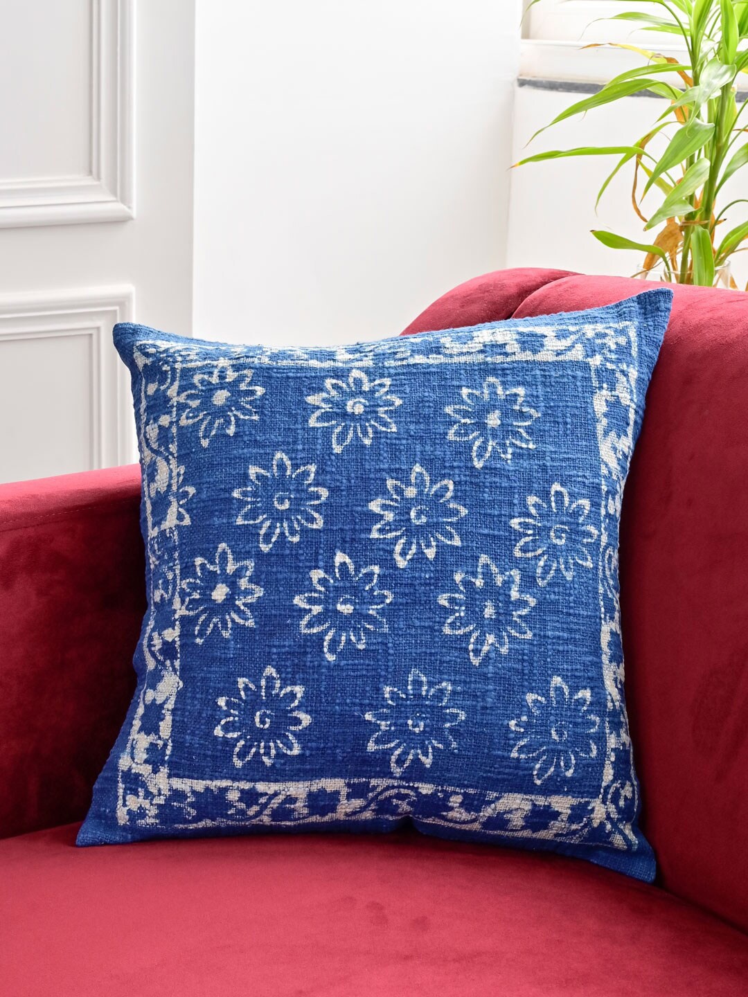 

Tistabene Blue & White Floral Cotton Square Cushion Cover