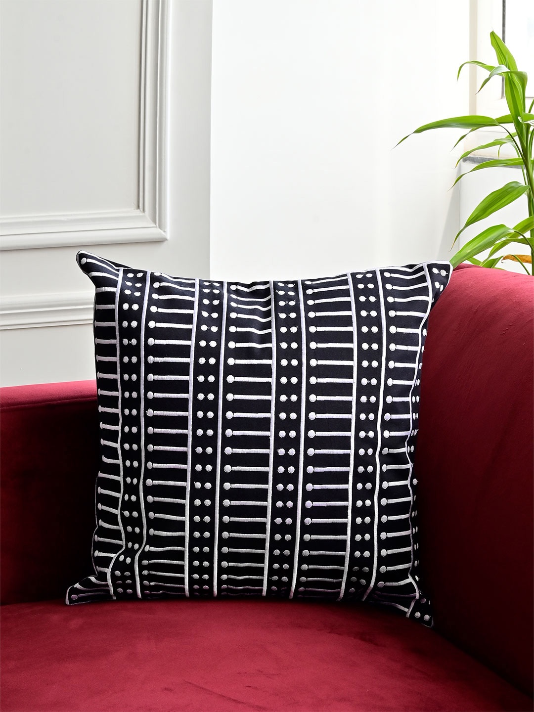 

Tistabene Black & White Embroidered Cotton Square Cushion Cover