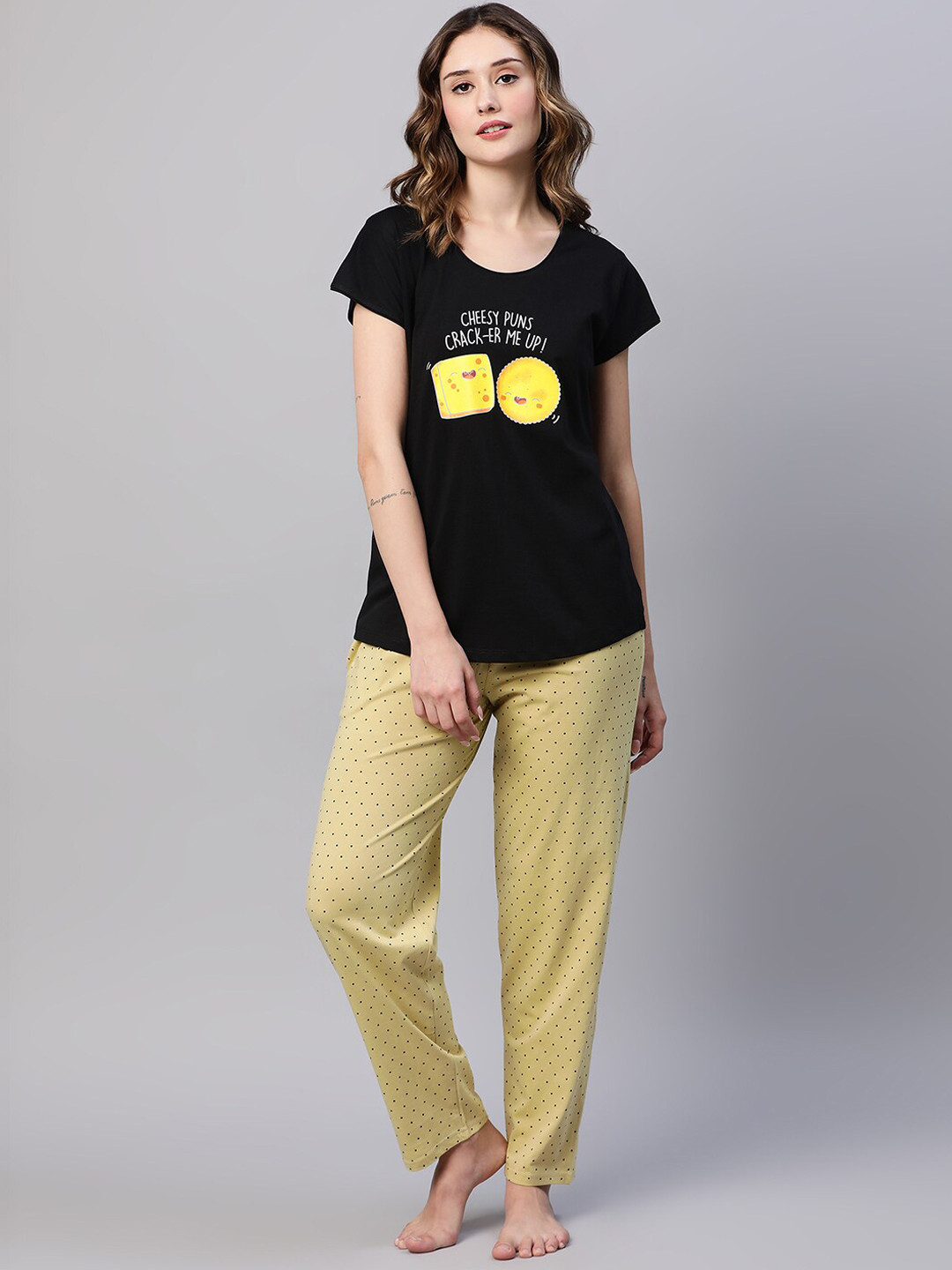 

AV2 Printed T-shirt & Pyjama Pure Cotton Night Suit, Black