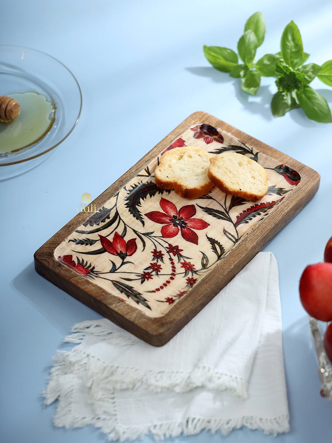 

DULI Beige & Red Floral Printed Mango Wood Enamel Coated Rectangle Tray