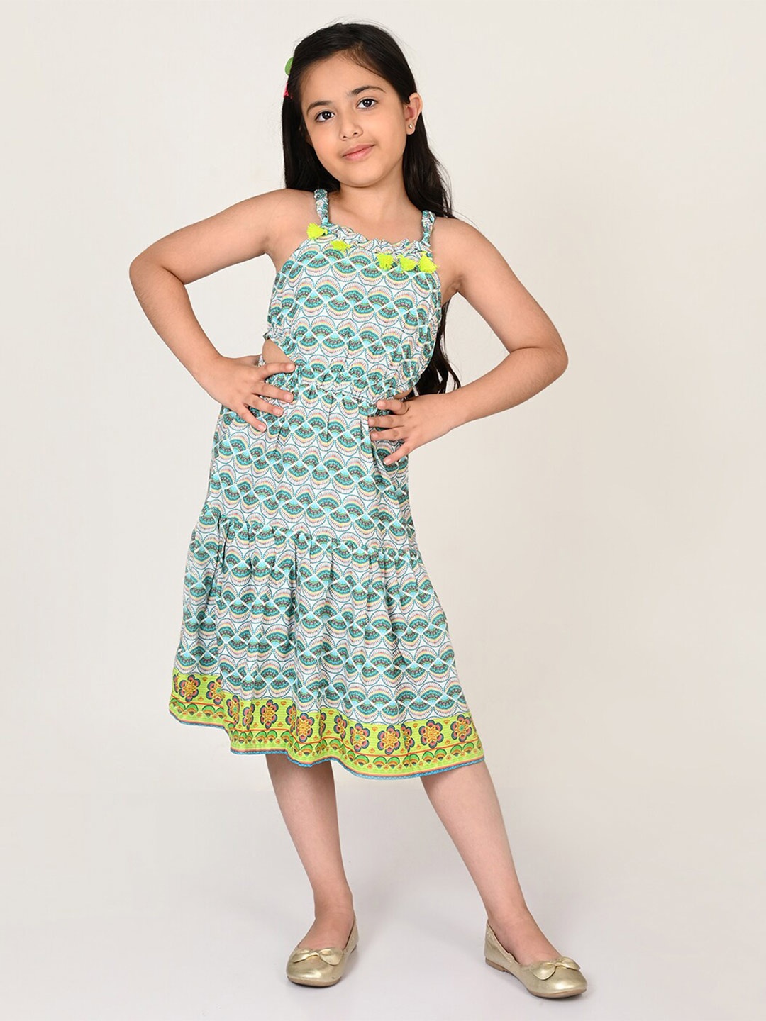 

LIL DRAMA Ethnic Motiis Printed Sleeveless A-Line Dress, Green