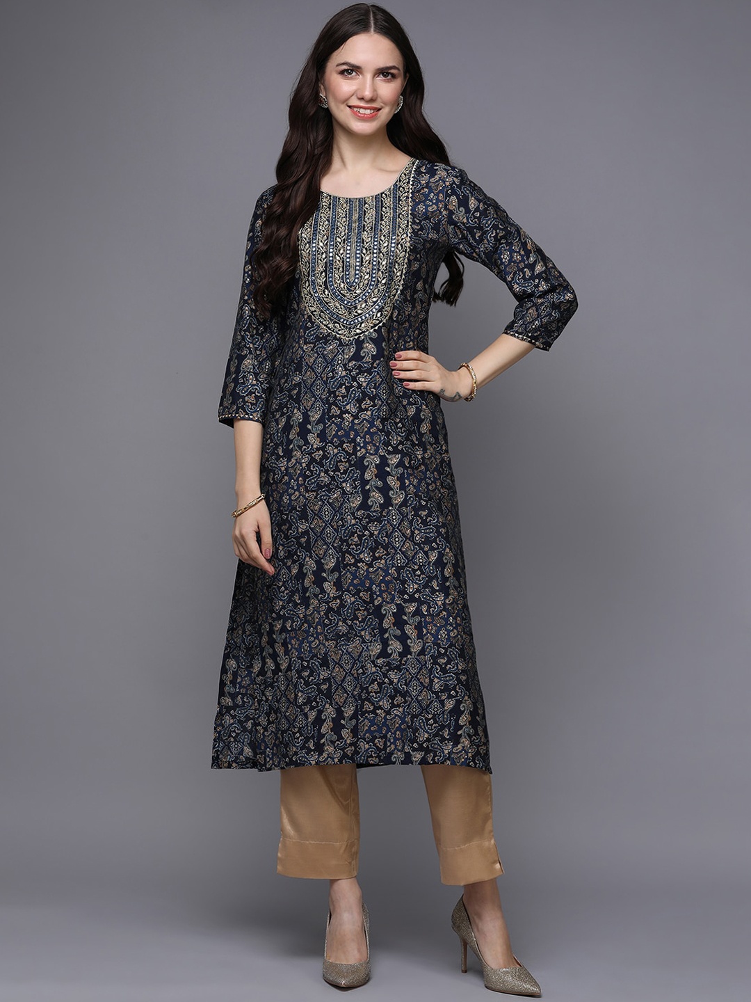 

AHIKA Geometric Printed Yoke Design Gotta Patti Detail Kurta, Navy blue