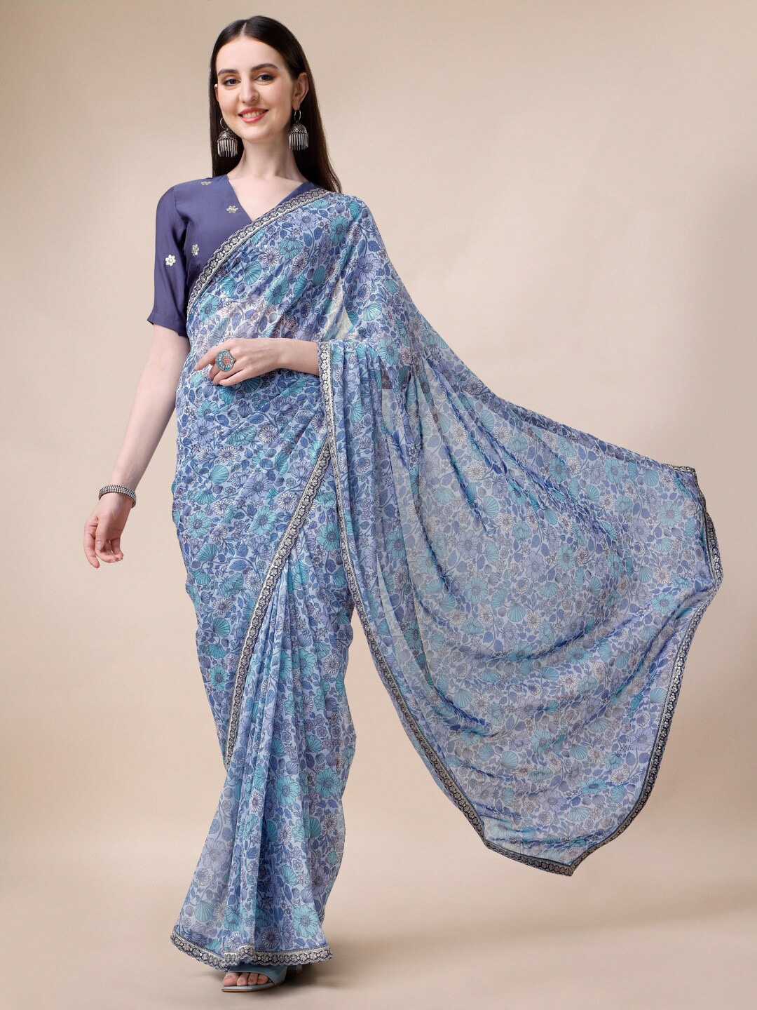 

Inddus Floral Printed Zari Detailed Saree, Blue