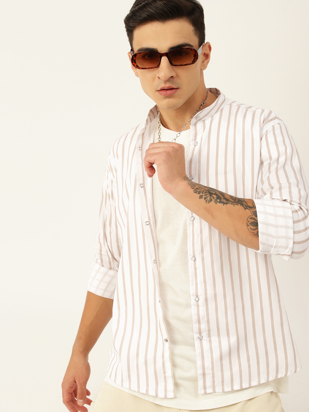 

Kook N Keech Men Standard Opaque Striped Casual Shirt, Beige