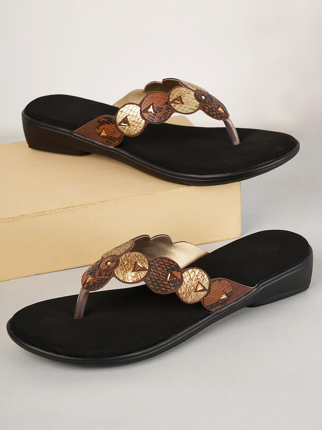 

Style Shoes Textured Open Toe Flats, Copper