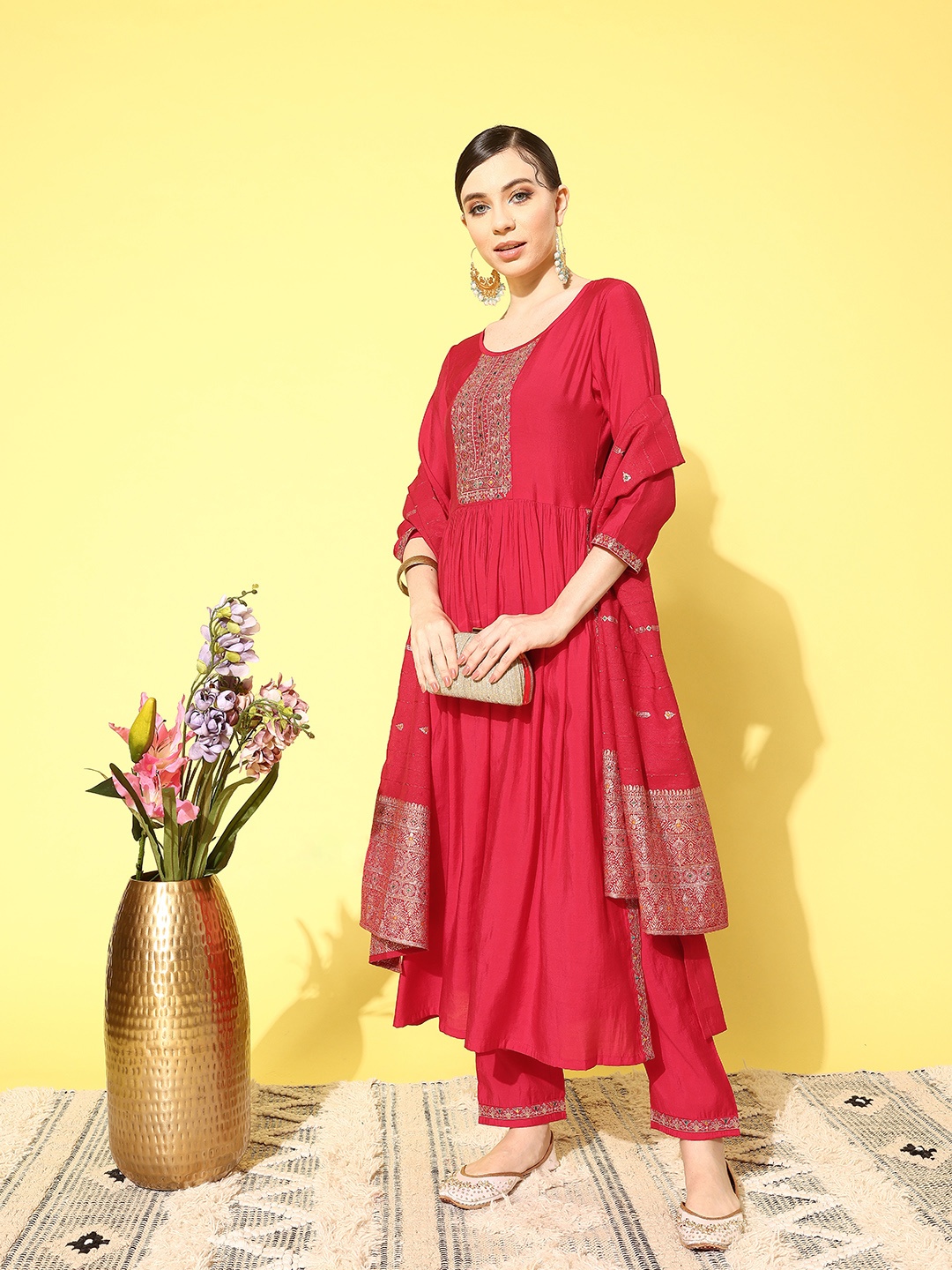 

SheWill Women Ethnic Motifs Embroidered Regular Kurta with Trousers & With Dupatta, Pink