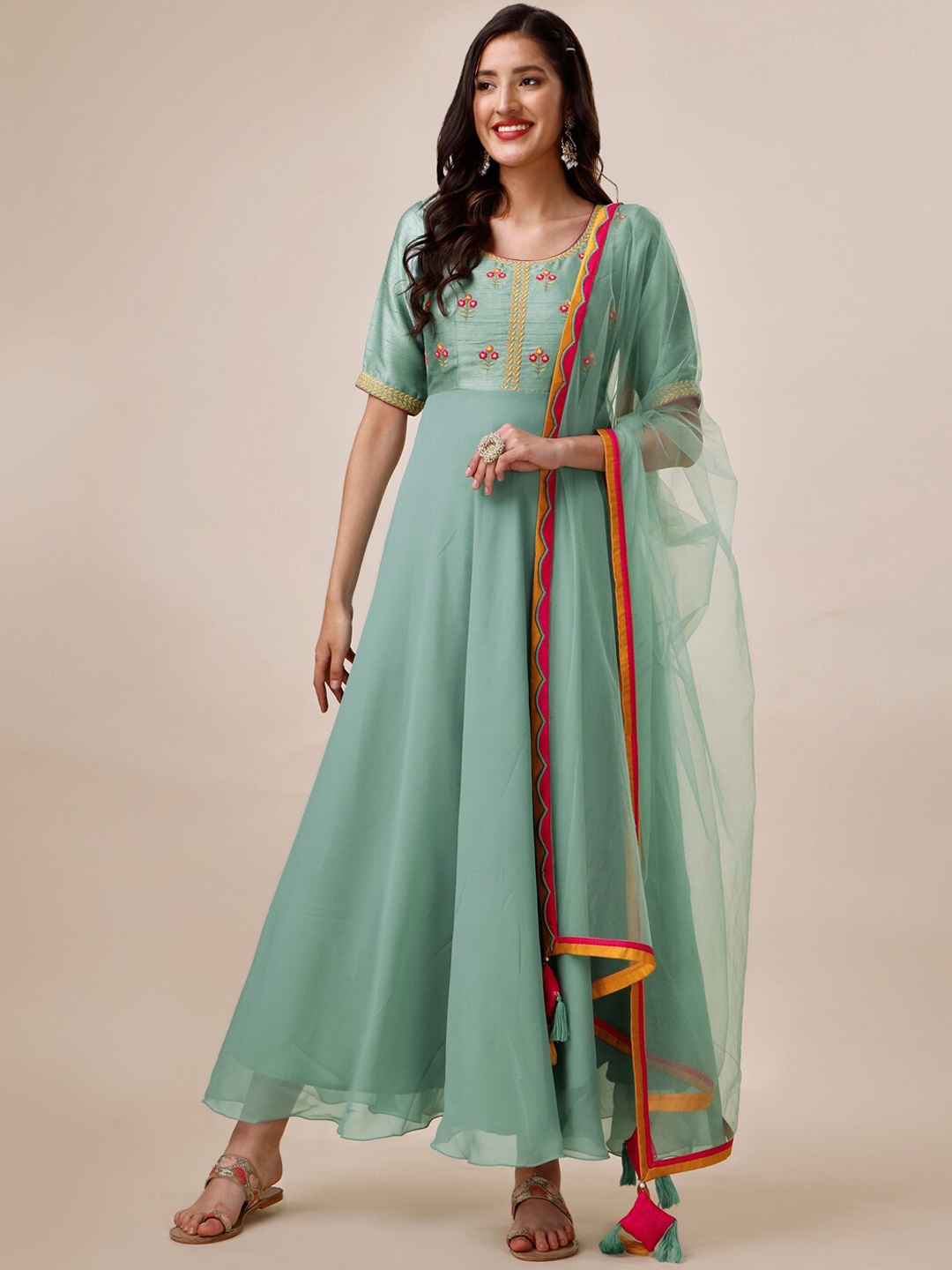 

Inddus Floral Yoke Design Anarkali Kurta With Dupatta, Green