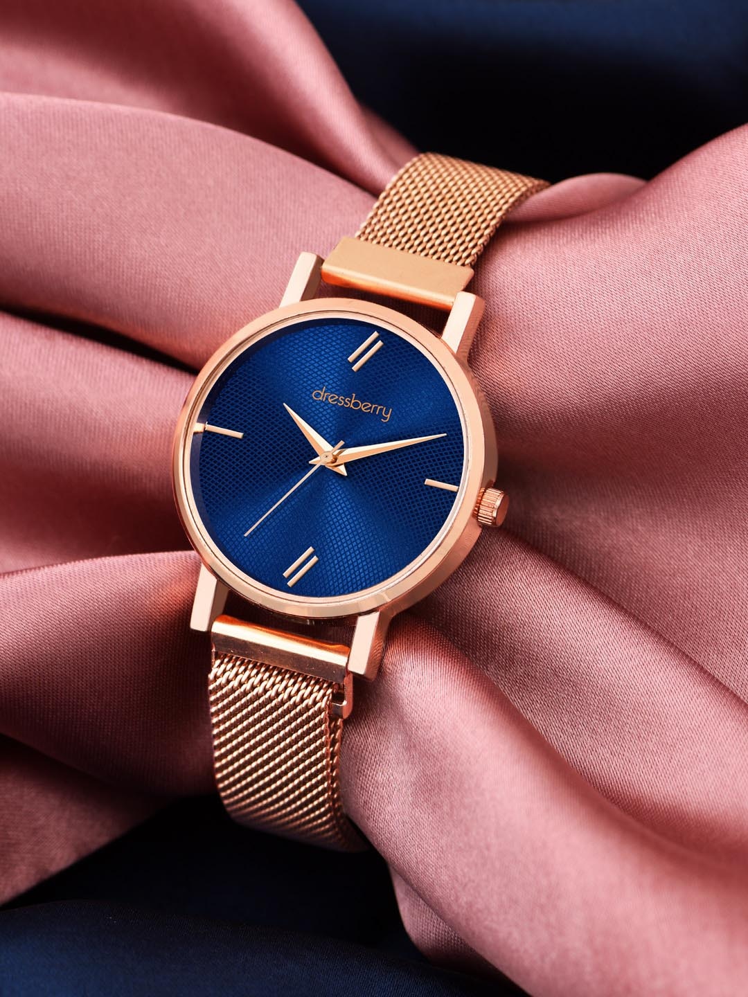 

DressBerry Women Blue Embellished Water Resistant Straps Analogue Watch HOBDB-129-RG-BL