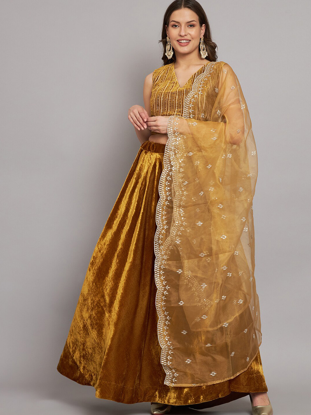 

BLACK SCISSOR Embroidered Thread Work Ready to Wear Lehenga & Blouse With Dupatta, Gold