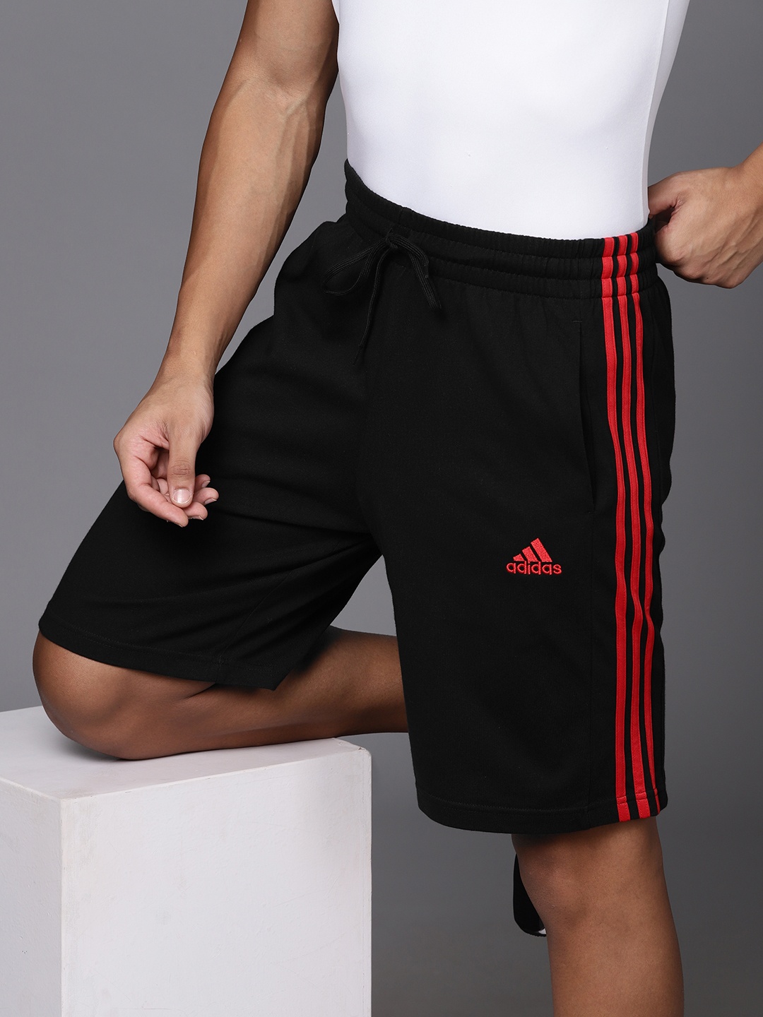 

ADIDAS Men Striped Aeroready M 3S SJ 10 Sports Shorts, Black