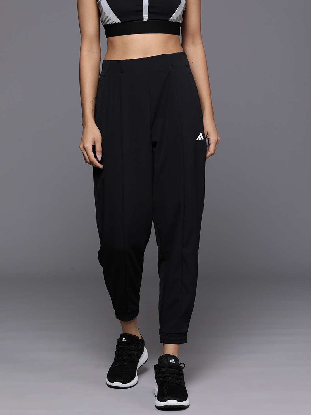 

ADIDAS Women Aeroready TR-ES MIN Joggers, Black