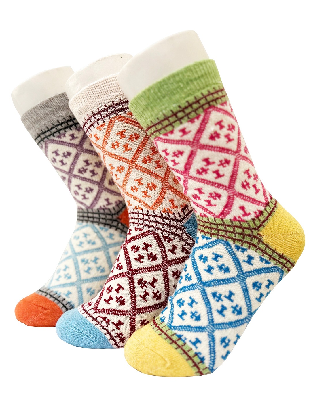 

Alexvyan Women Pack Of 3 Patterned Calf-Length Knitted Socks, White