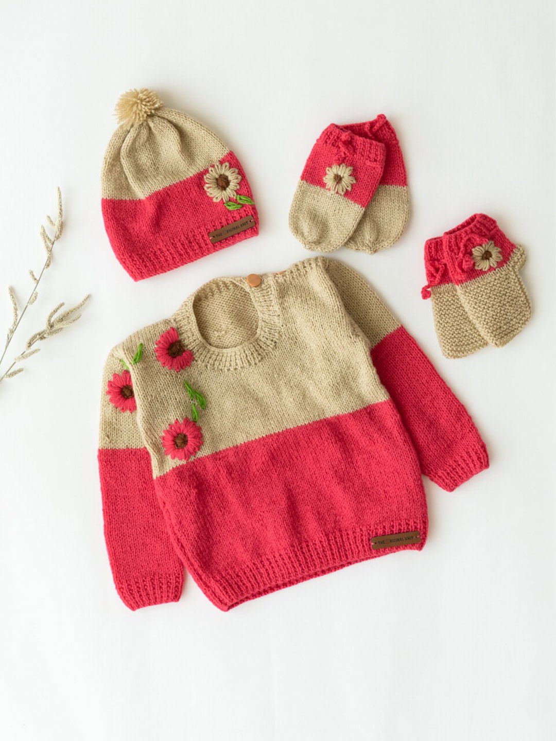 

The Original Knit Infants Embroidered Colourblocked Baby Apparel Gift Set, Beige