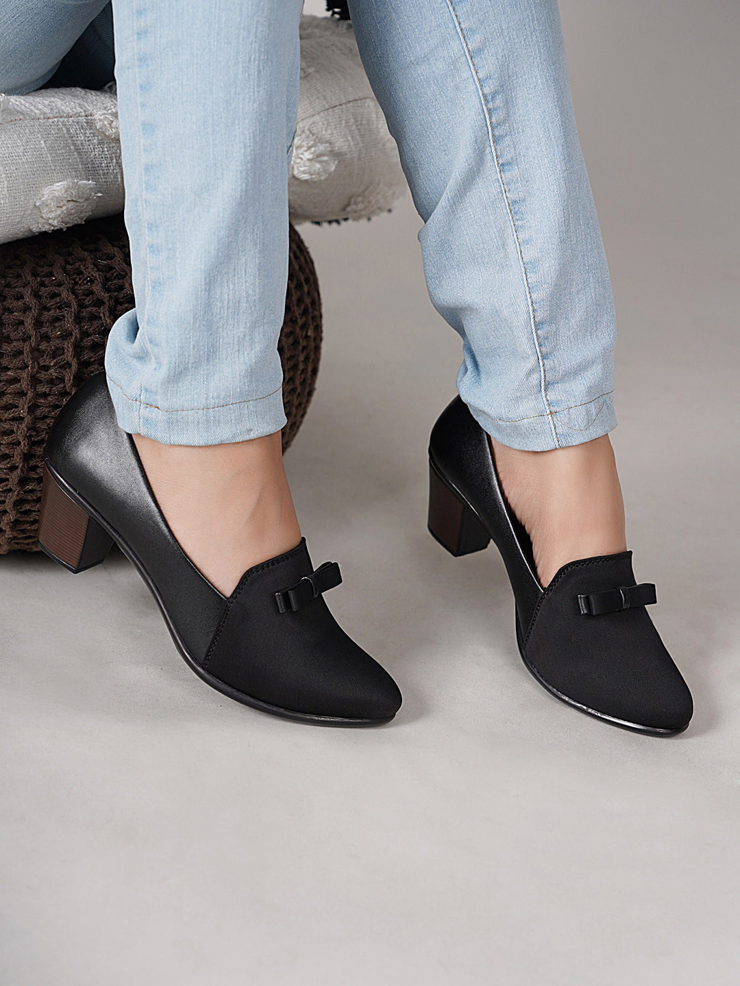 

DressBerry Black Bow Detail Block Heel Pumps