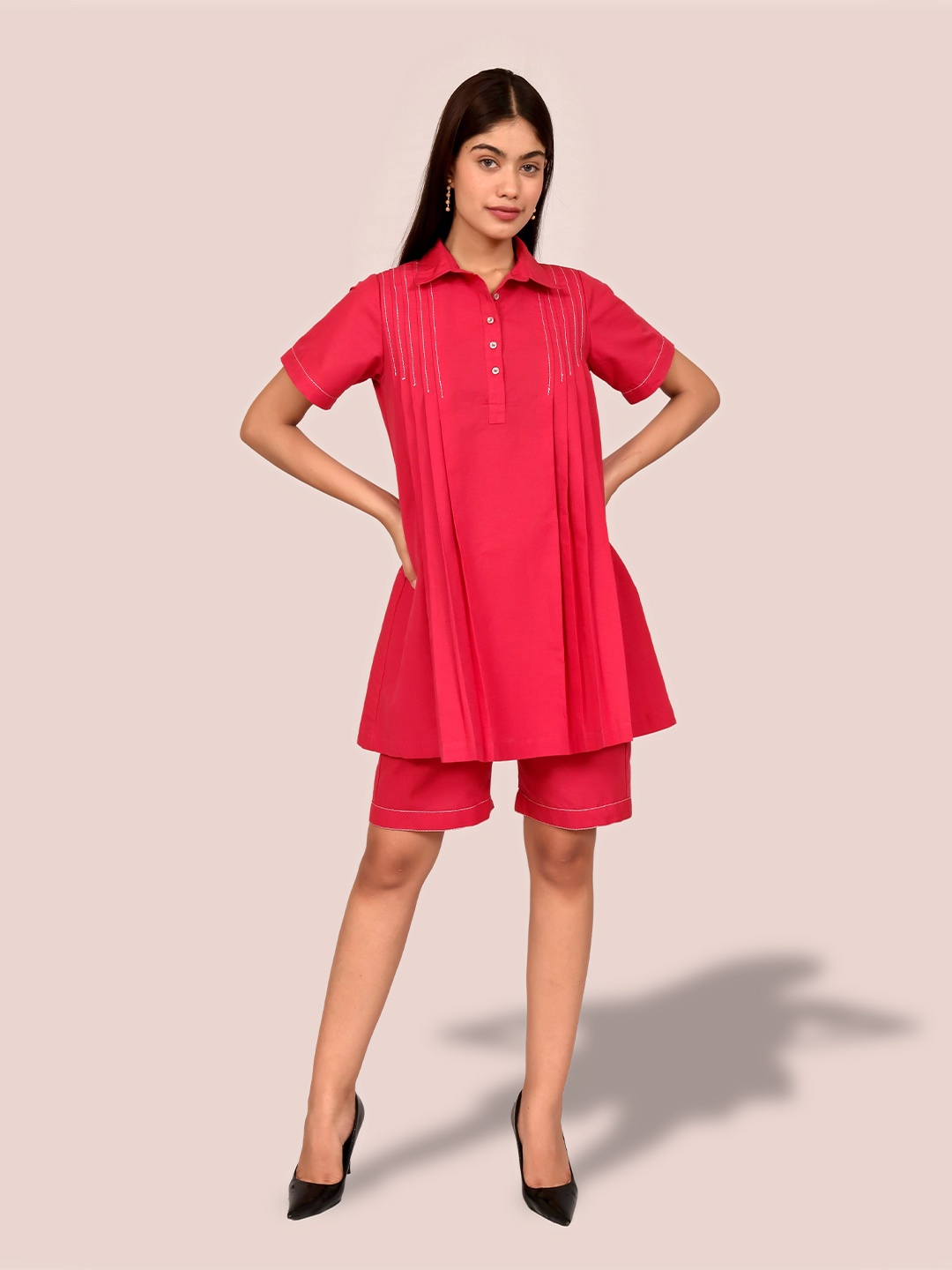 

Justin Whyte Shirt Collar Longline Top With Shorts, Fuchsia