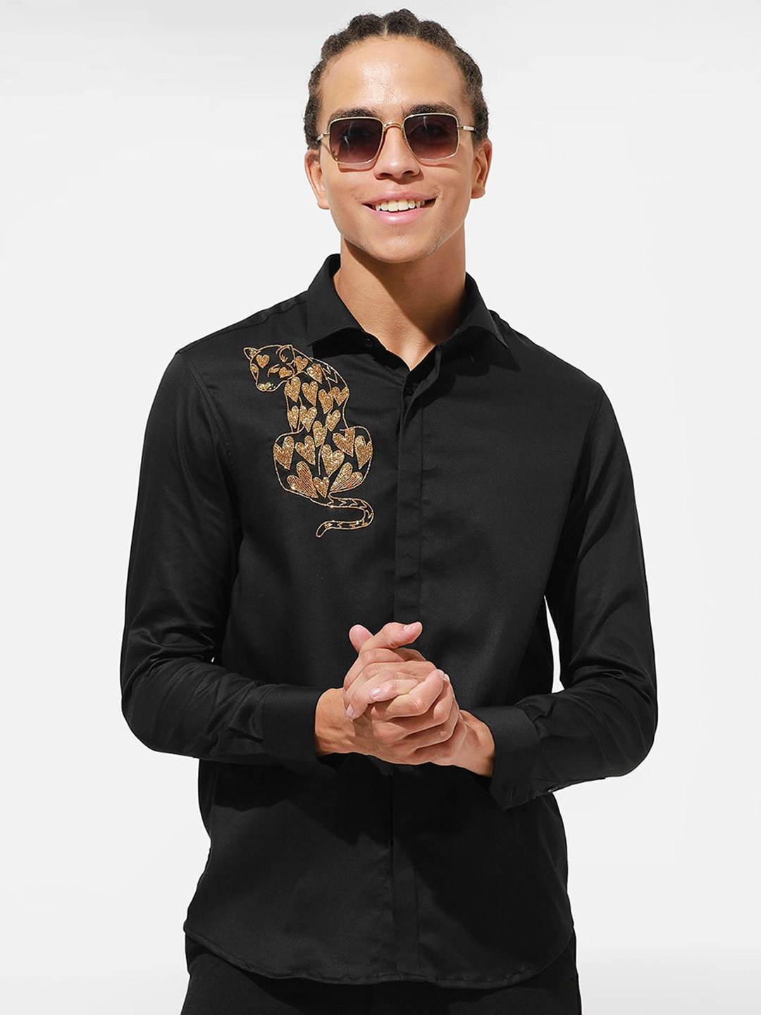 

Komal Kothari Slim Fit Embellished Cotton Casual Shirt, Black
