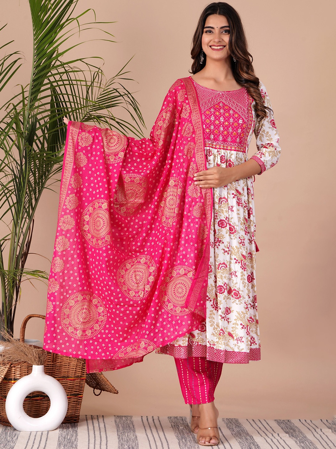 

TOULIN Floral Printed Empire Thread Work Kurta With Palazzos & Dupatta, Rose
