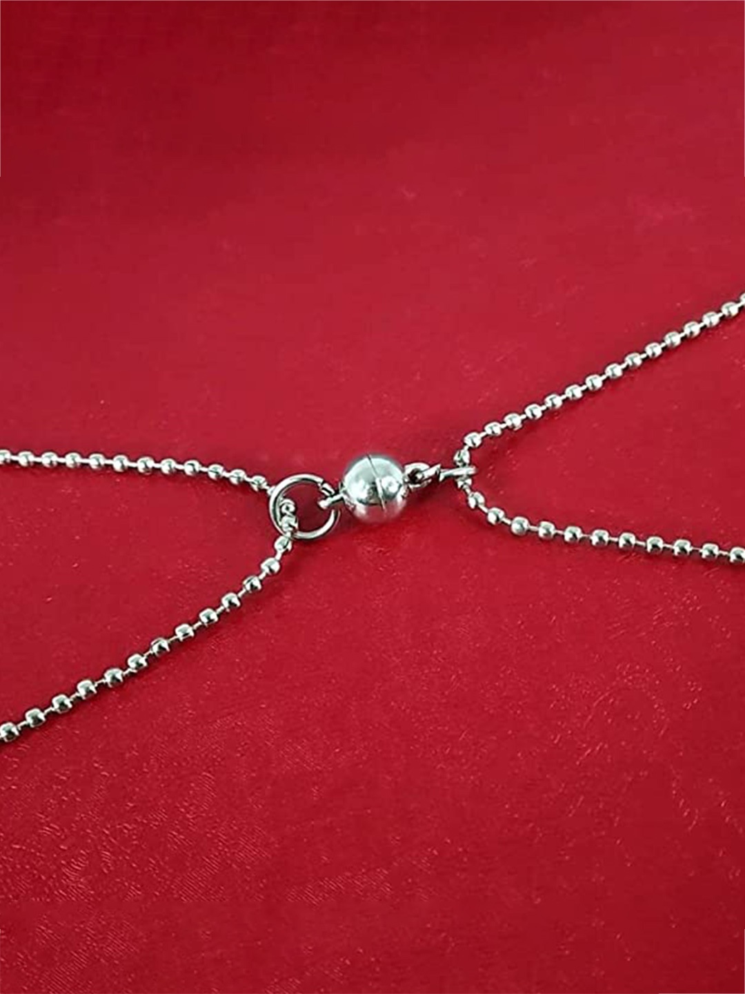 

MEENAZ Unisex Silver-Toned Silver-Toned Necklace