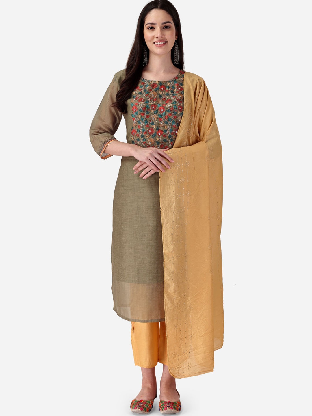 

STYLE SAMSARA Floral Yoke Design Kurta & Trousers With Dupatta, Green