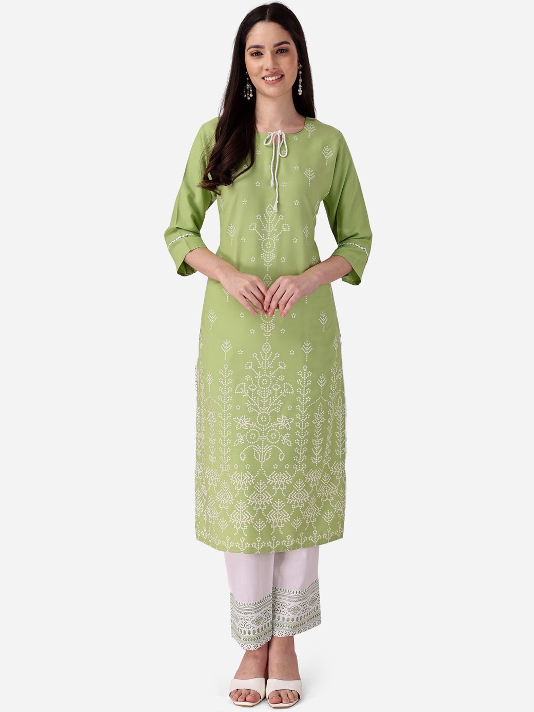 

STYLE SAMSARA Ethnic Motifs Printed Kurta With Trousers, Green