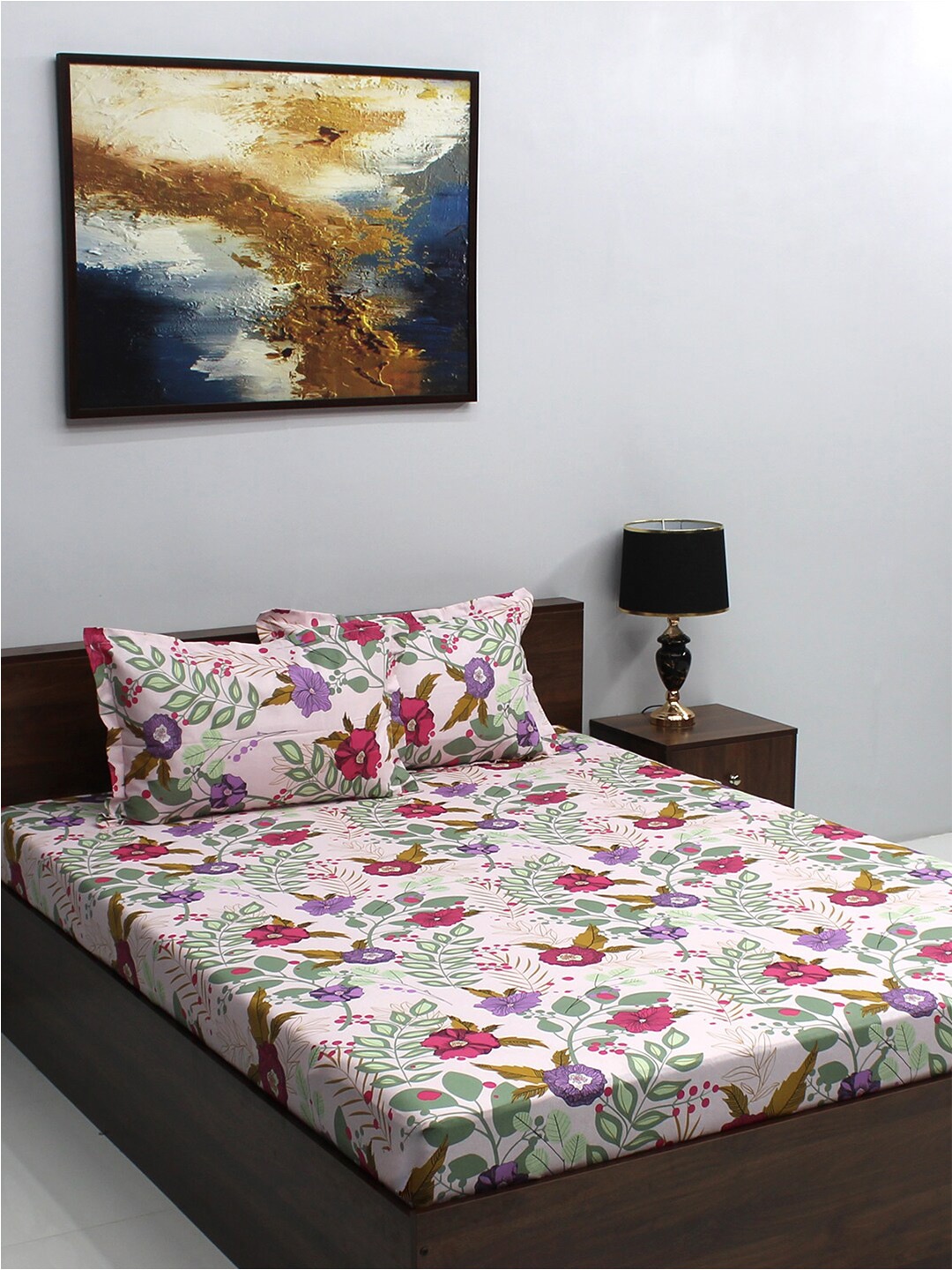 

BOMBAY DYEING Ivyrose Red & White Floral Cotton 110 TC Queen Bedsheet With 2 Pillow Covers