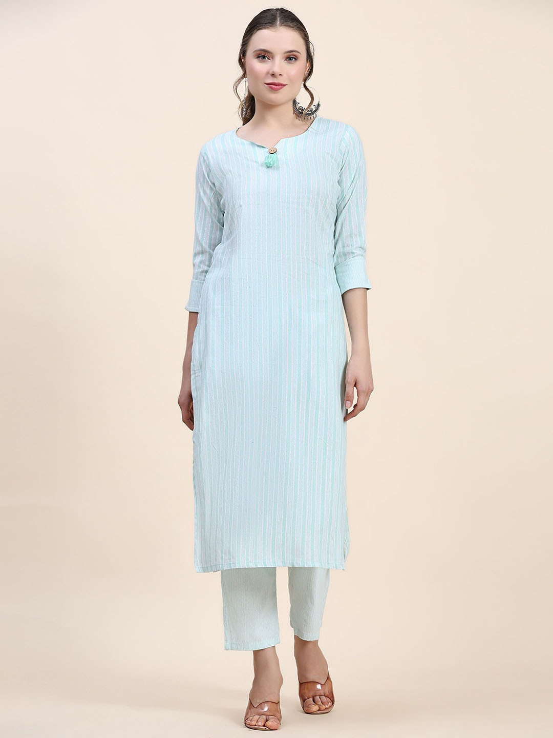

VISHNU WEAVES Striped Regular Kurta with Trousers, Sea green