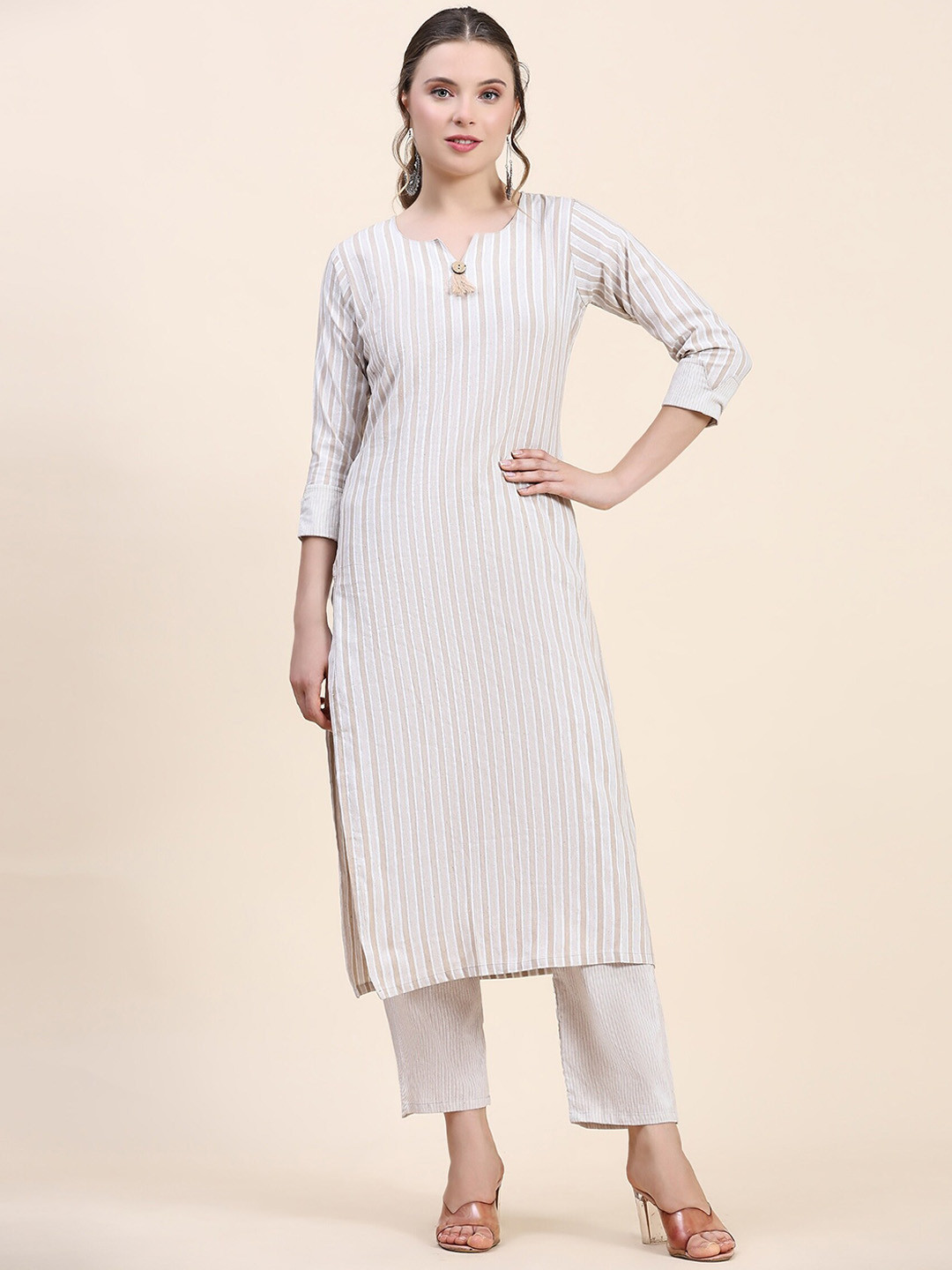 

VISHNU WEAVES Striped Regular Kurta with Trousers, Coffee brown