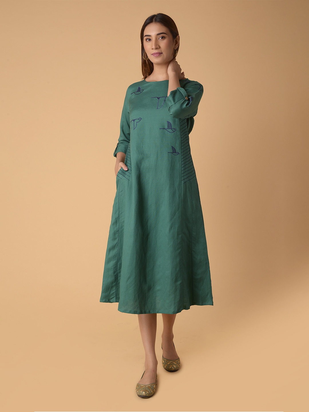 

PINKSKY Conversational Embroidered Boat Neck Roll-Up Sleeves Cotton A-Line Midi Dress, Green