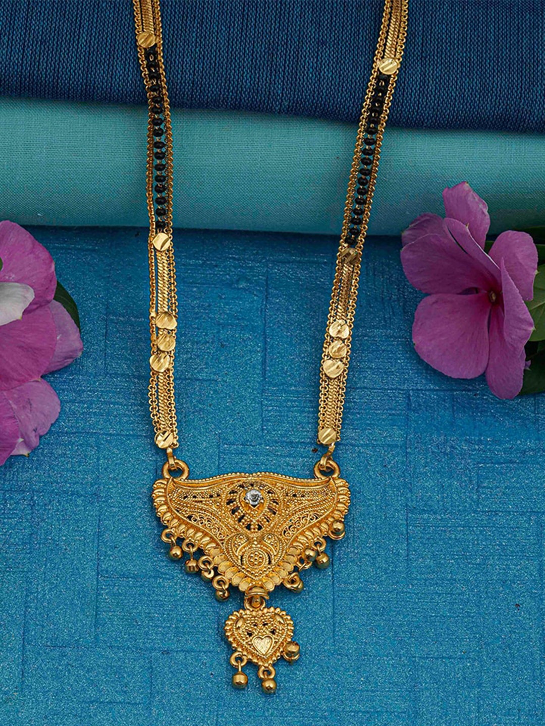 

Ramdev Art Fashion Jwellery Gold-Plated Stone-Studded & Beaded Mangalsutra