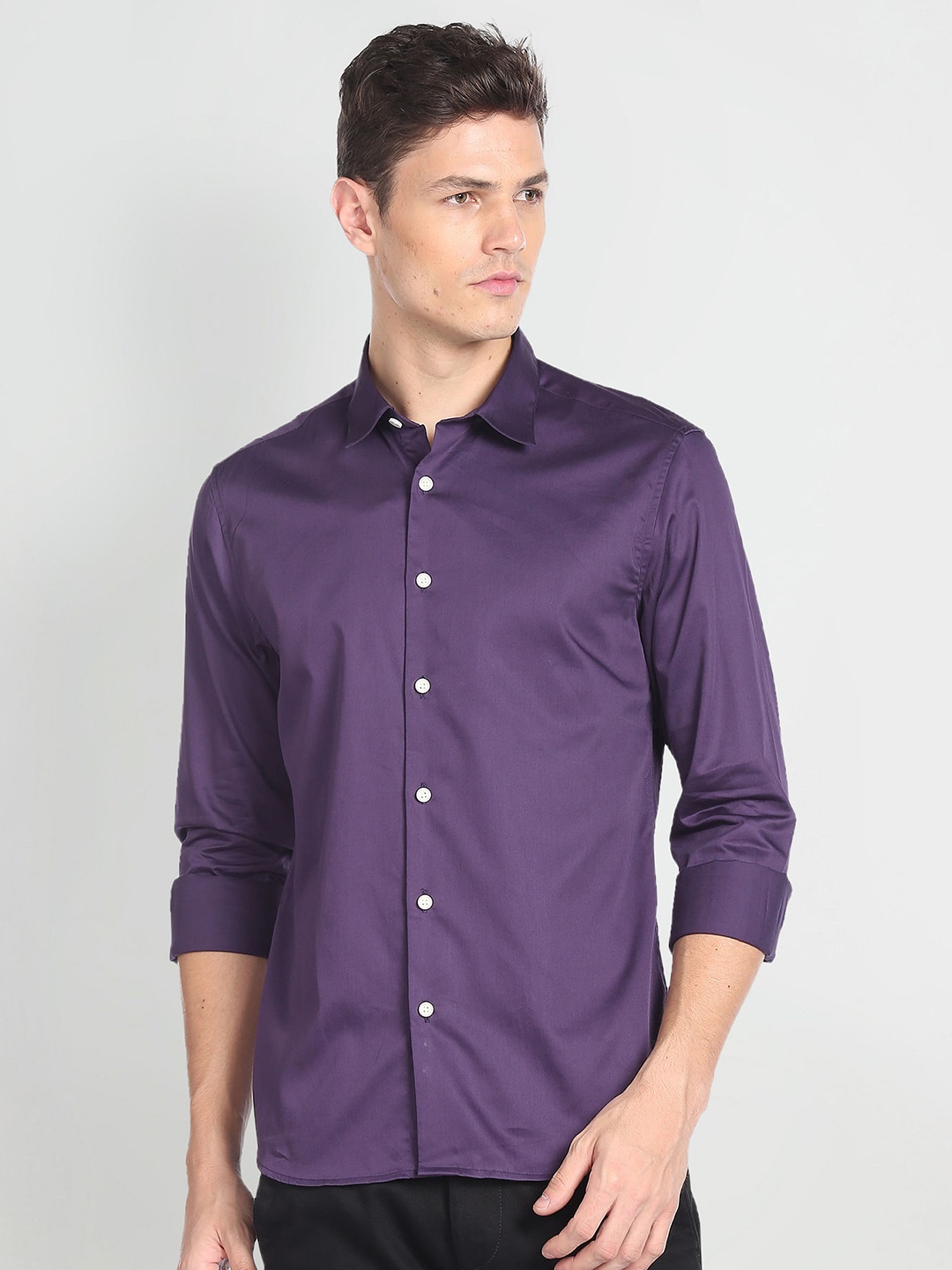 

Flying Machine Spread Collar Pure Cotton Casual Shirt, Purple