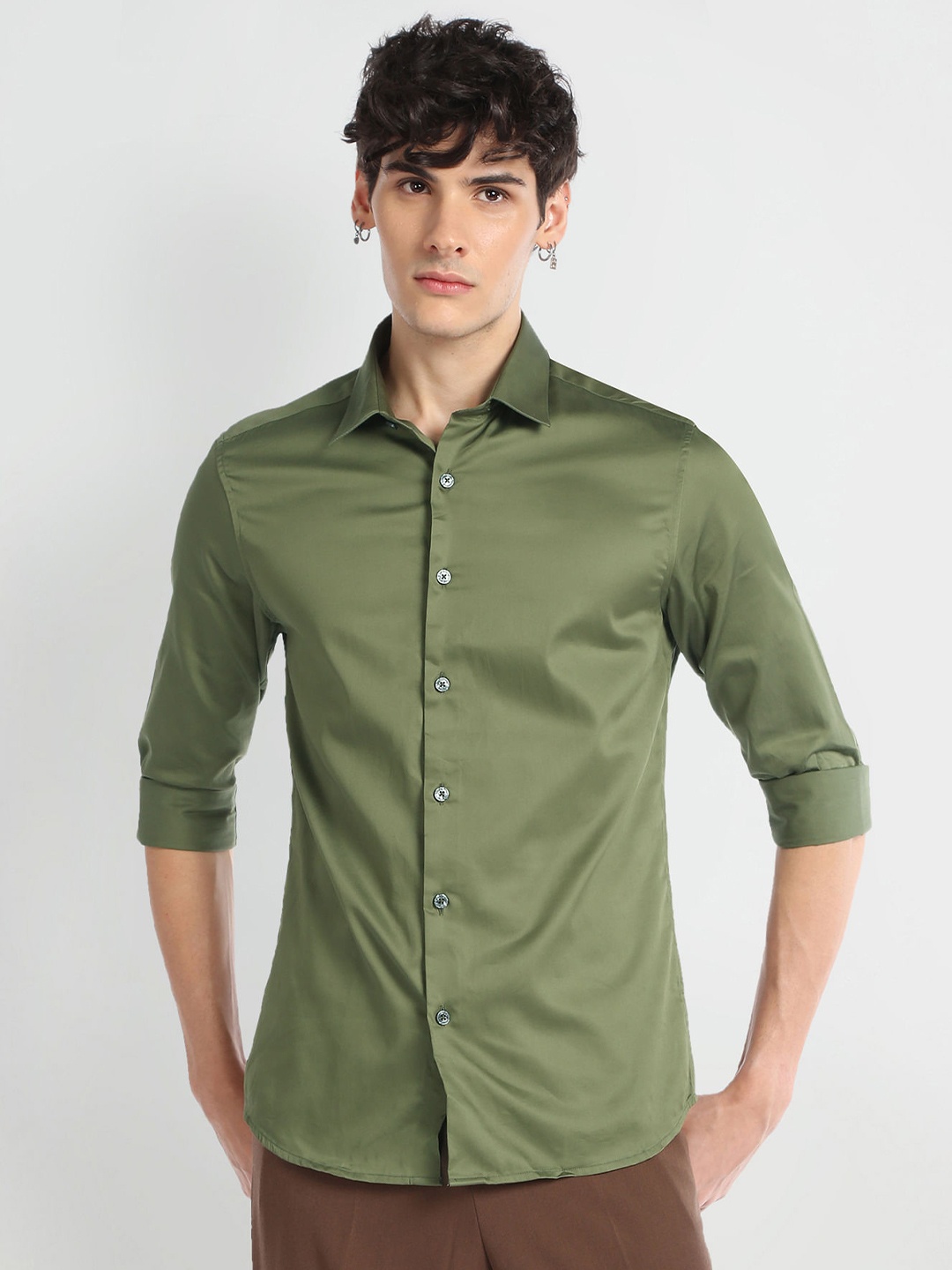 

Flying Machine Spread Collar Pure Cotton Slim Fit Casual Shirt, Green