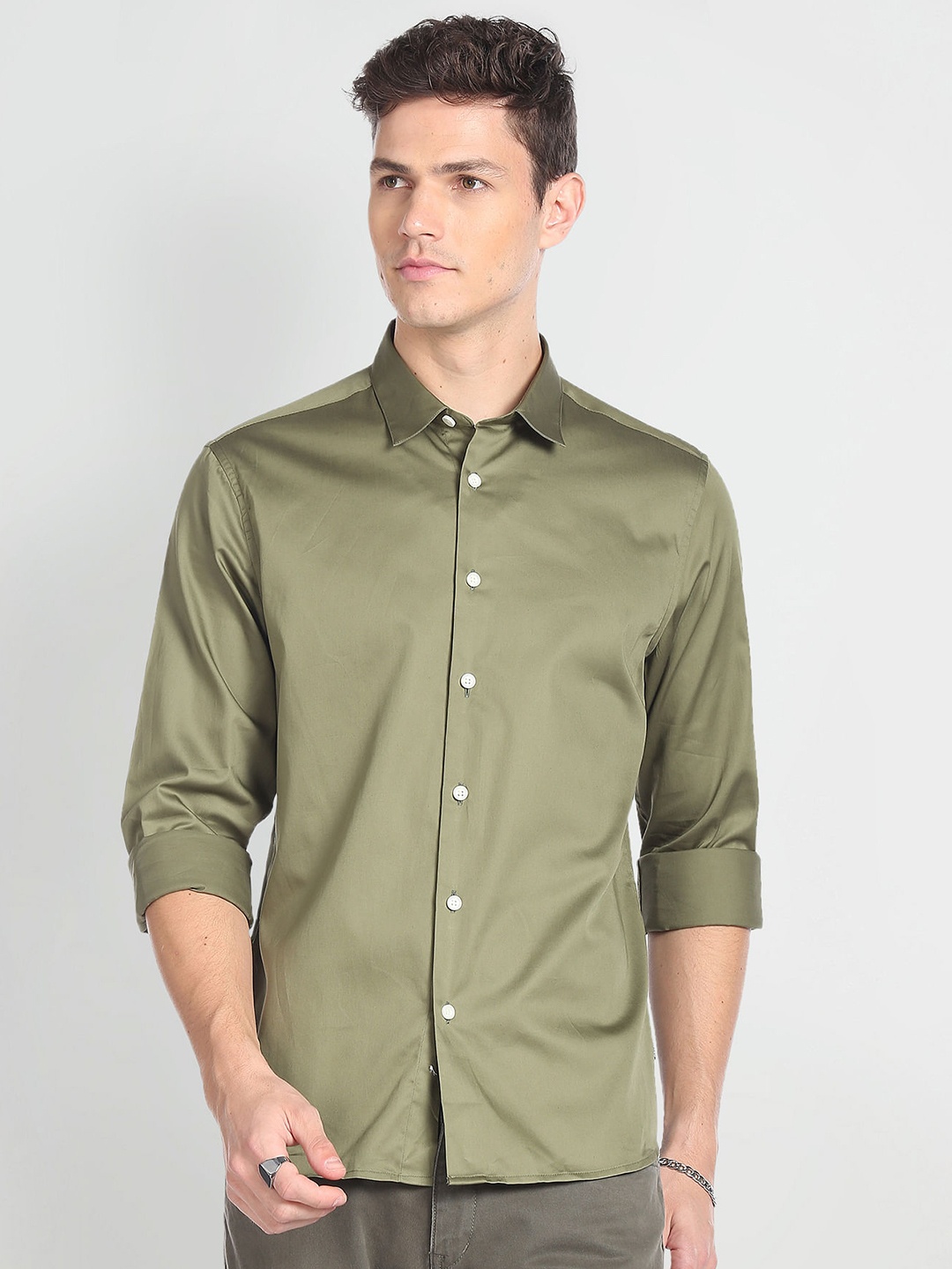 

Flying Machine Pure Cotton Satin Casual Shirt, Green