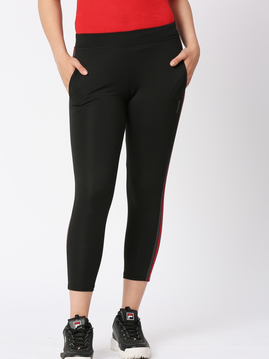 

Lovable Sport Women Mid-Rise Slim-Fit Track Pant, Black