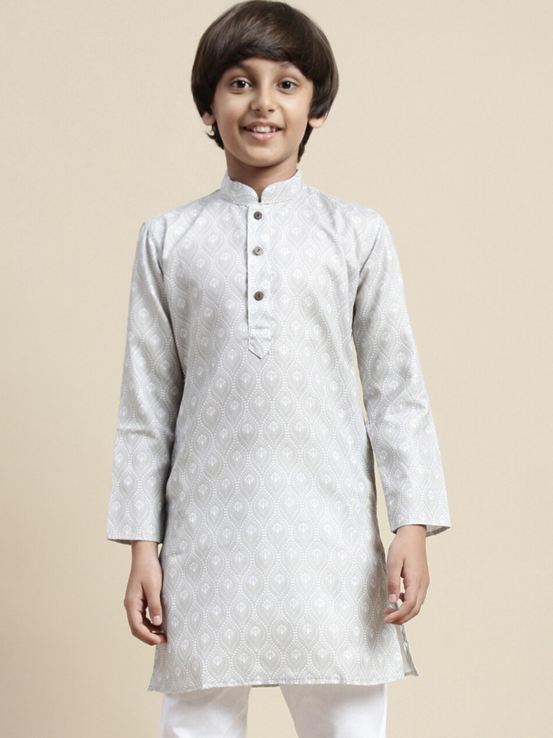 

Sanwara Boys Ethnic Motifs Printed Mandarin Collar Kurta, Grey