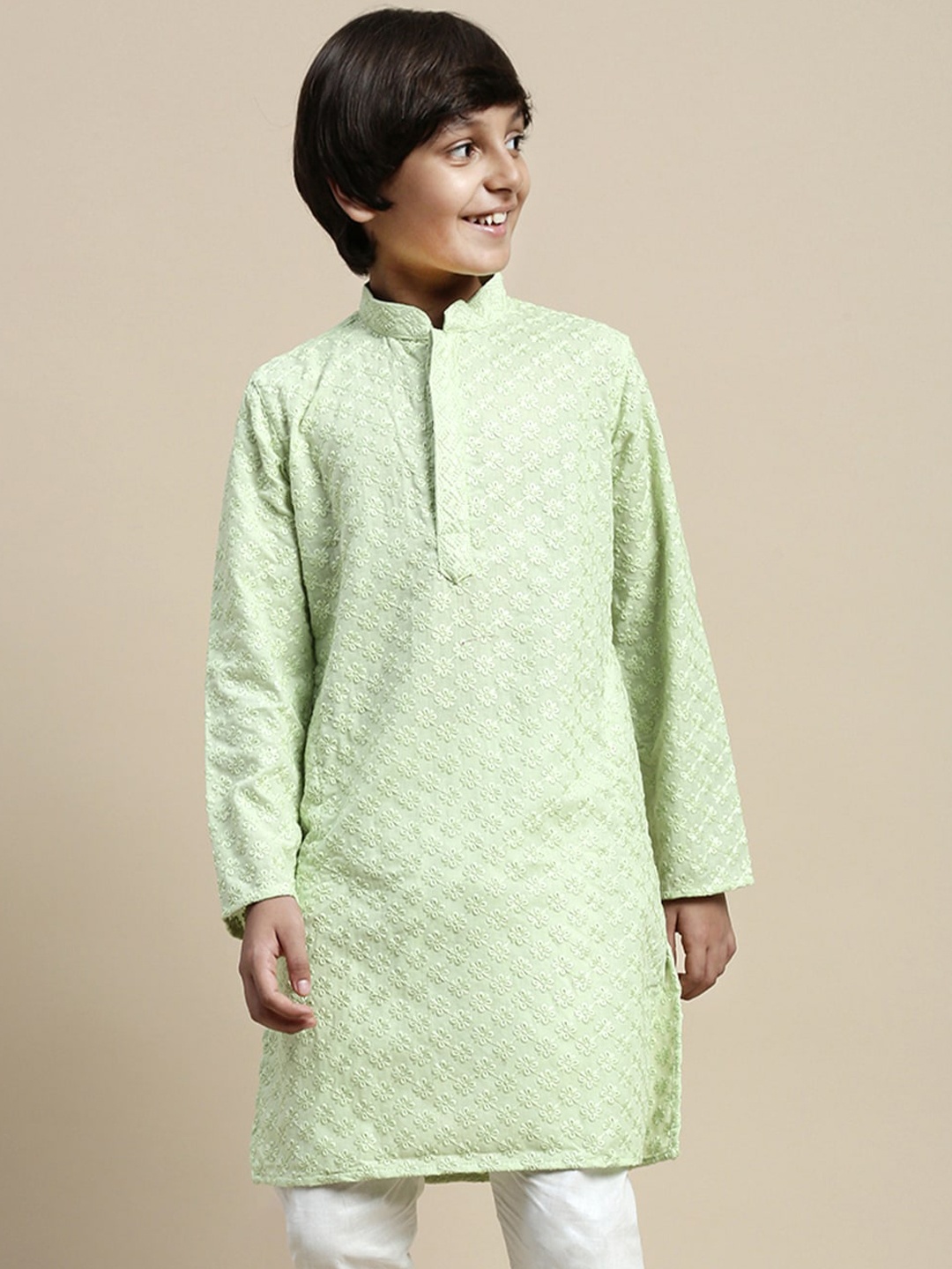 

Sanwara Boys Floral Woven Design Mandarin Collar Thread Work Kurta, Green
