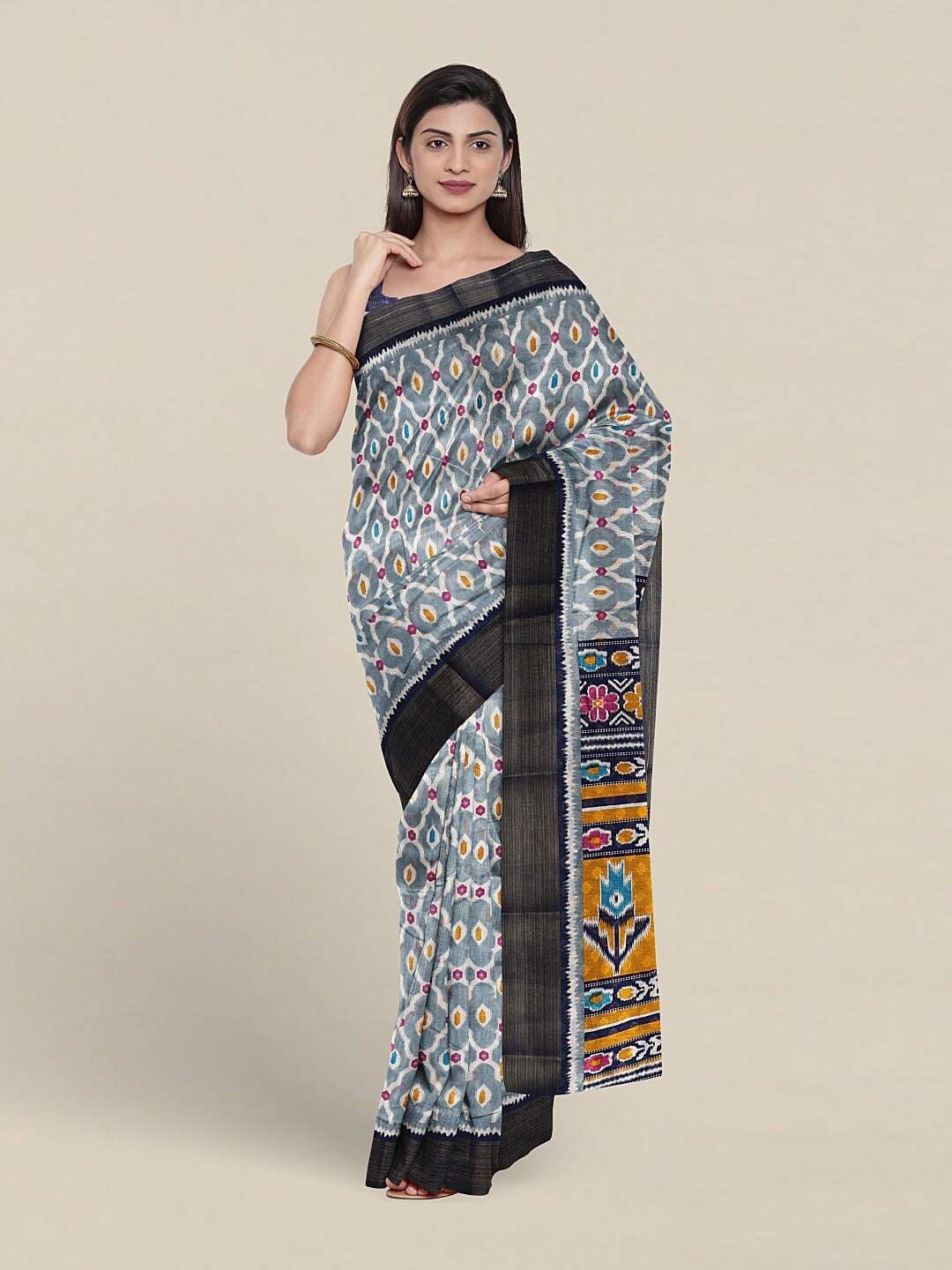 

Pothys Ethnic Motifs Printed Saree, Grey