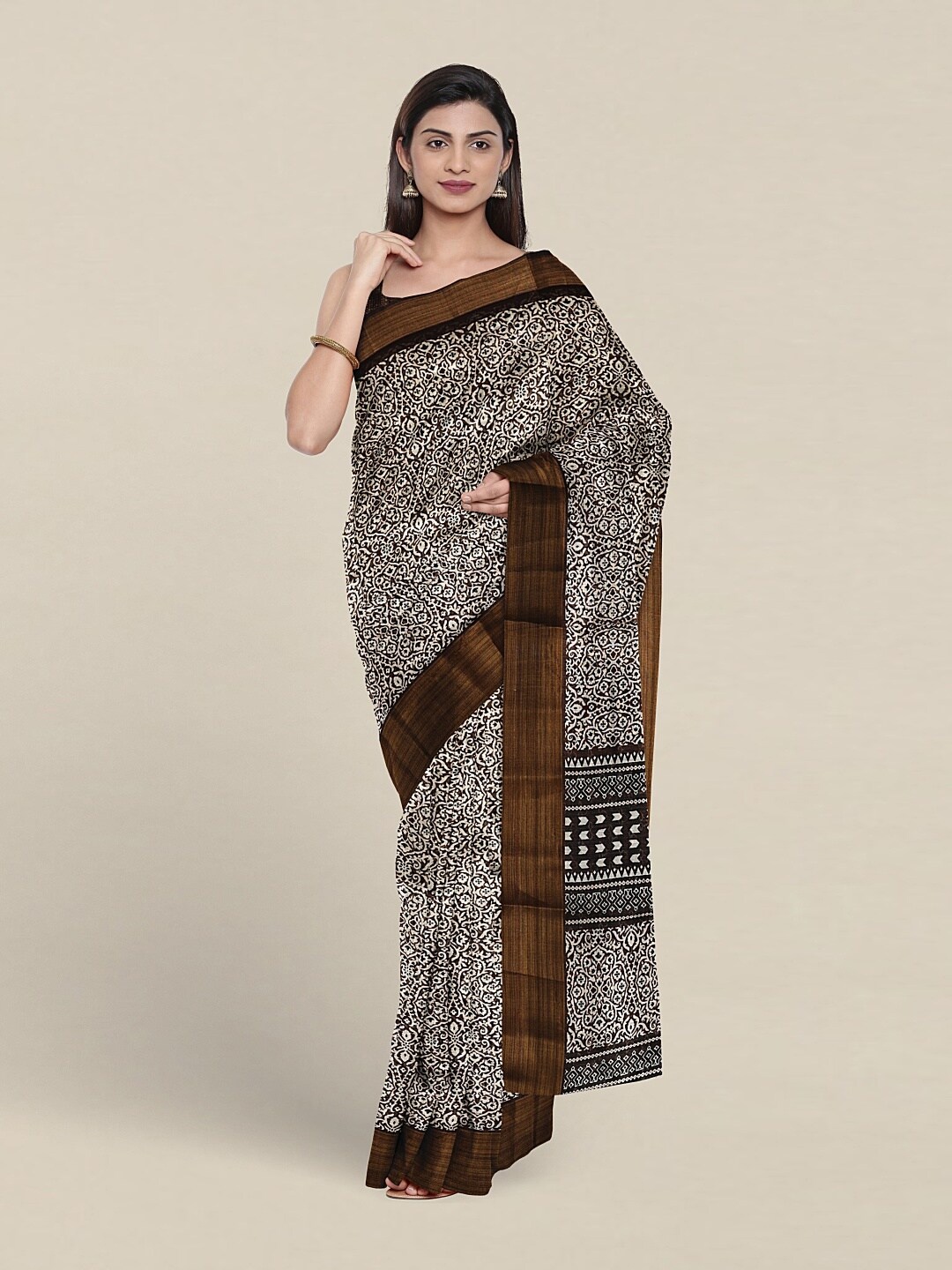 

Pothys Ethnic Motifs Printed Zari Saree, Brown