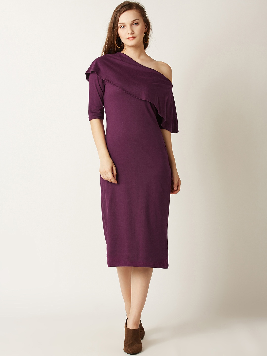 

Miss Chase Women Aubergine Solid Layered One-Shoulder Midi Sheath Dress, Purple