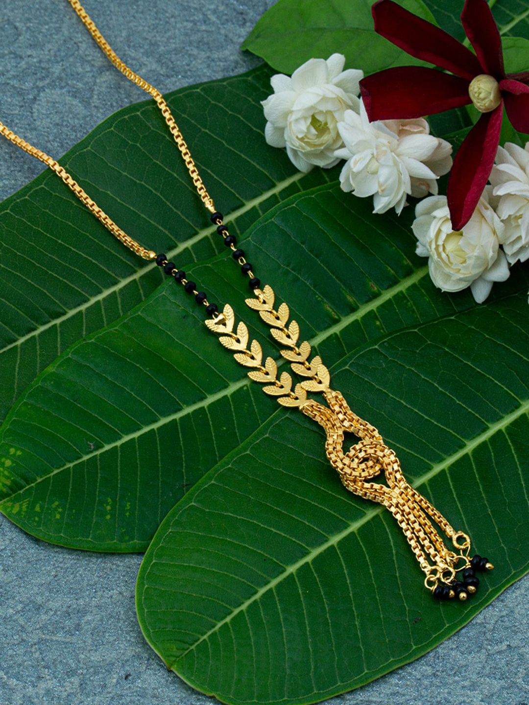 

Ramdev Art Fashion Jwellery Gold-Plated Stone-Studded & Beaded Mangalsutra