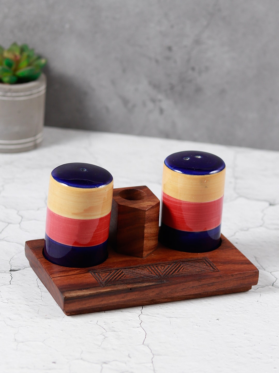 

Unravel India 3 Pcs Blue & Red Salt & Pepper Shaker With Tooth Pick Holder In Wooden Tray
