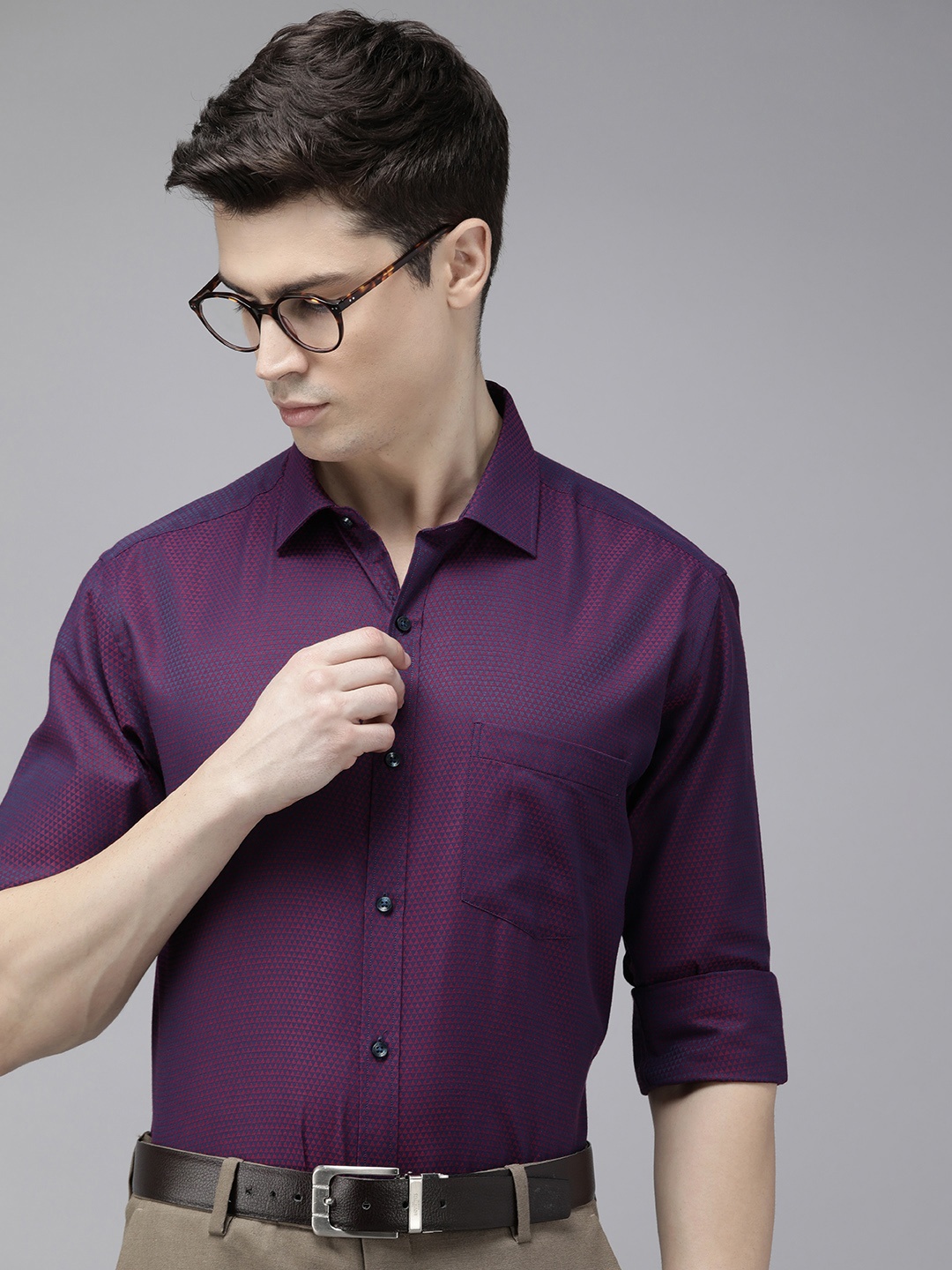 

Park Avenue Self-Design Geometric Slim Fit Formal Shirt, Violet