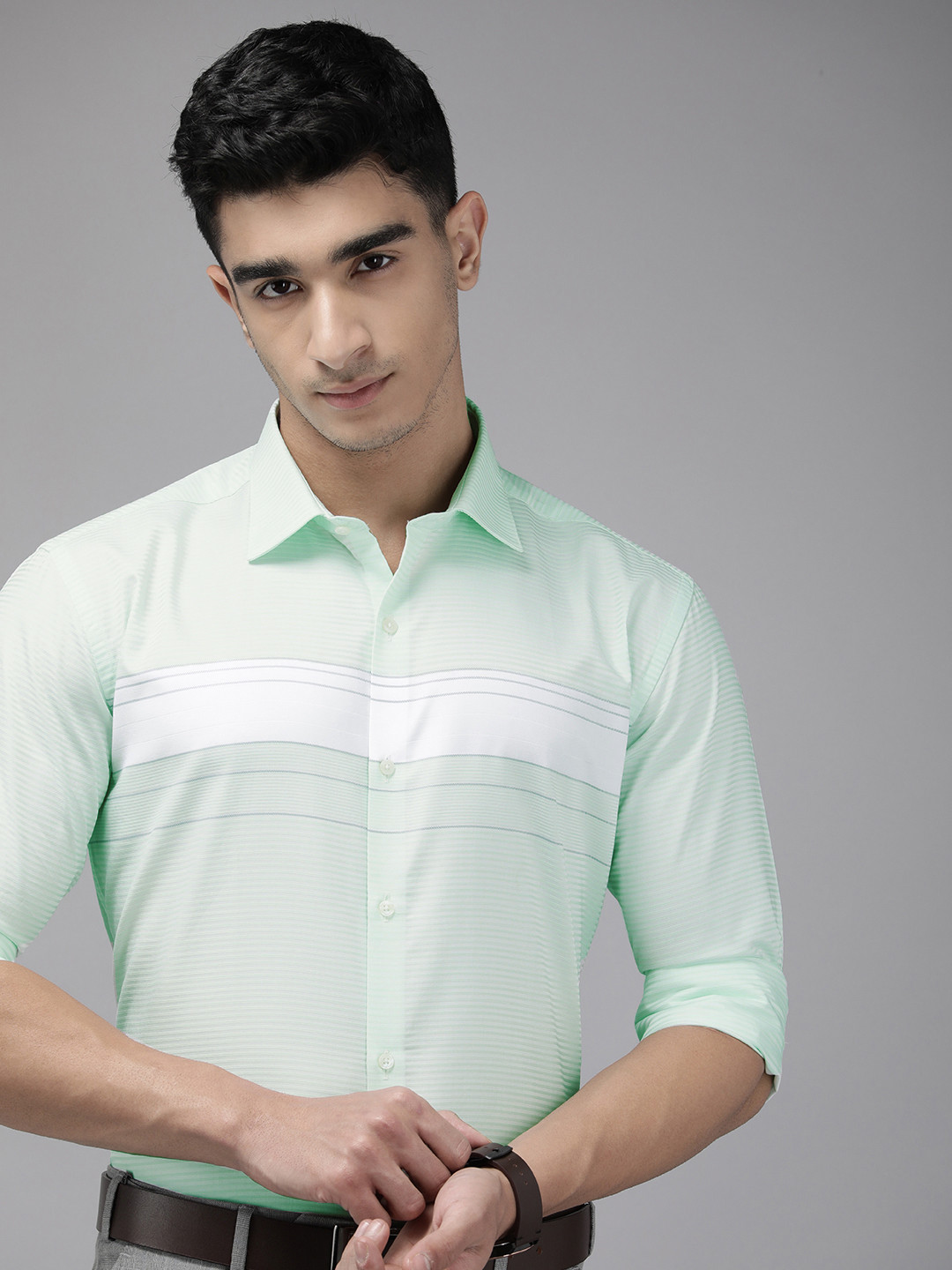 

Park Avenue Slim Fit Horizontal Striped Pure Cotton Formal Shirt, Green