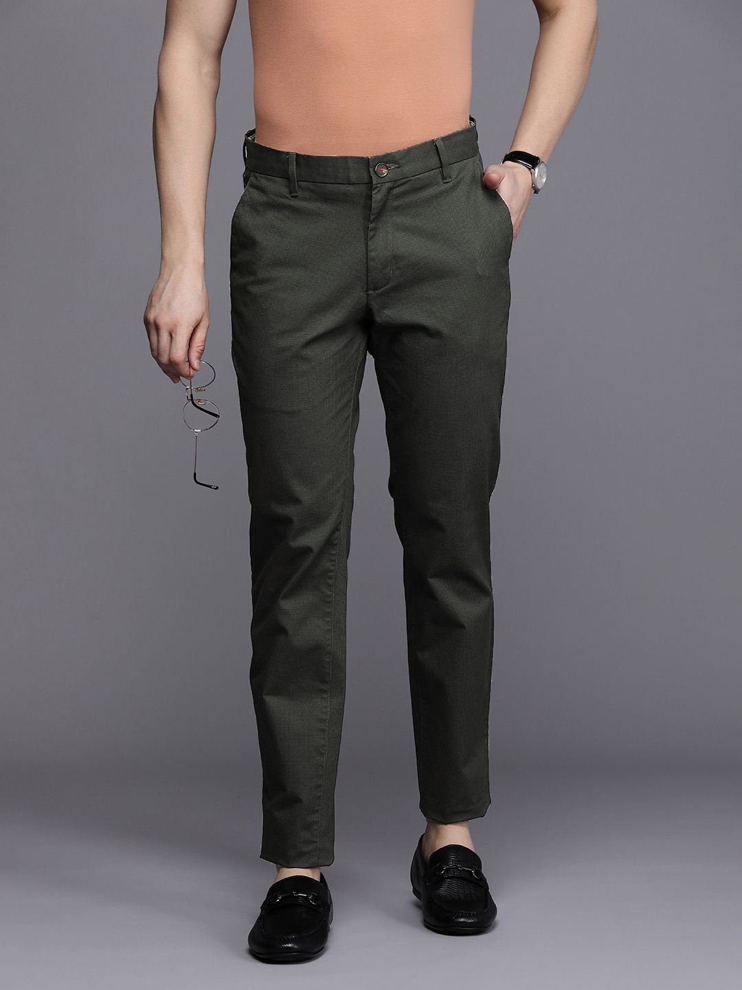 

Raymond Men Printed Slim Fit Chinos Trousers, Olive
