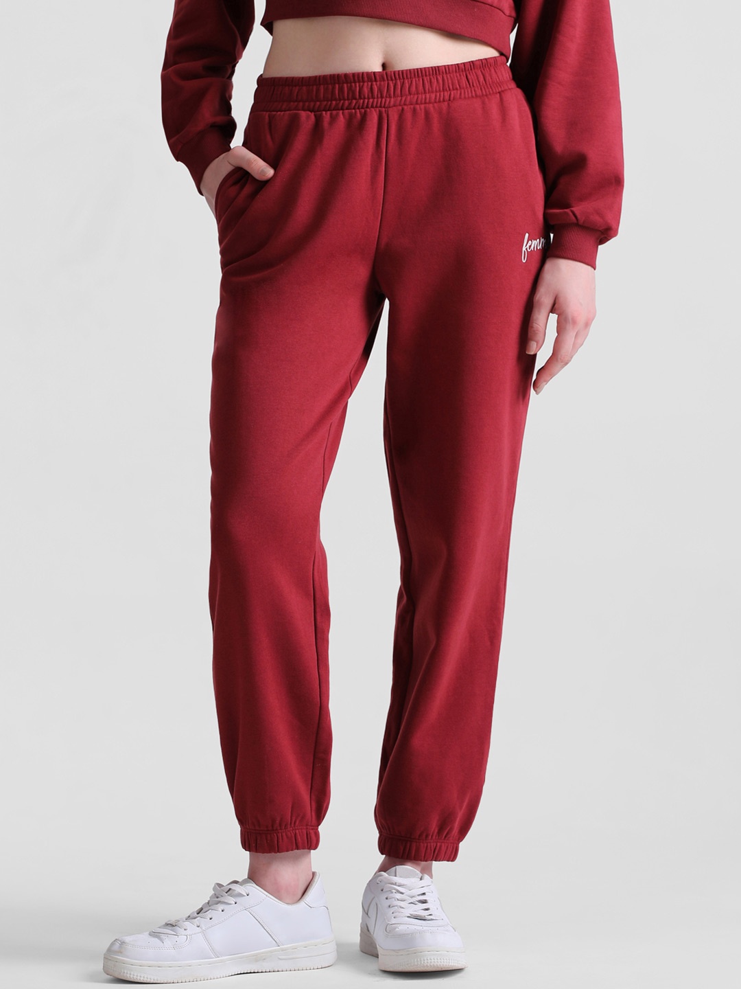 

ONLY High-Rise Plain Joggers, Maroon