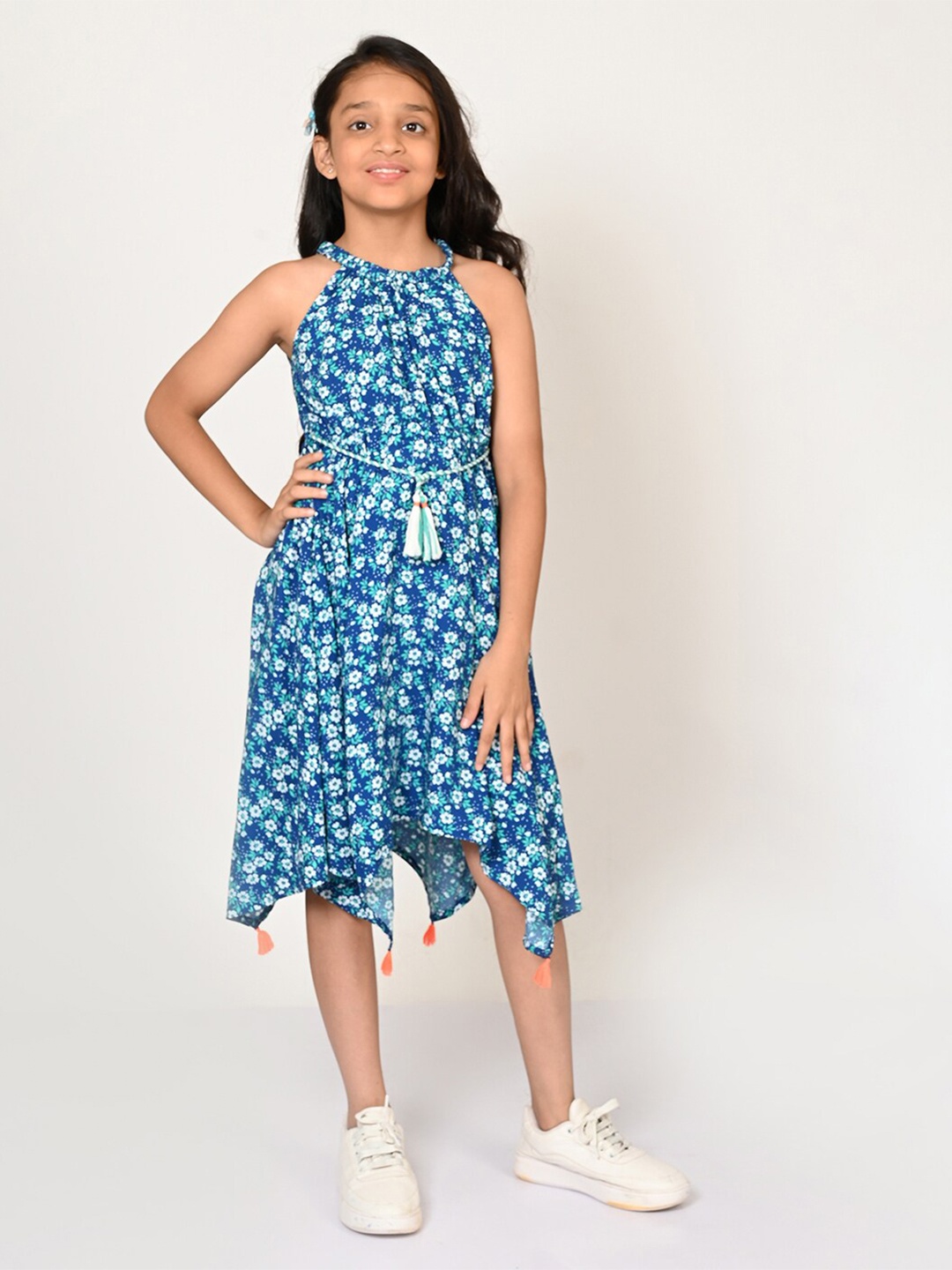 

LIL DRAMA Girls Floral Printed Round Neck Tassels Detail Fit & Flare Dress, Blue