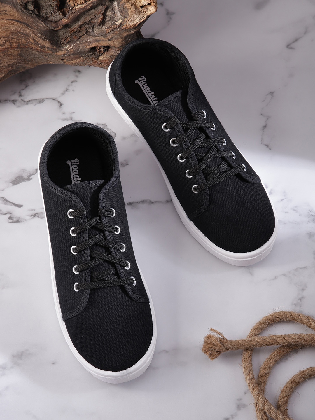 

The Roadster Lifestyle Co. Women Everyday Sneakers, Black