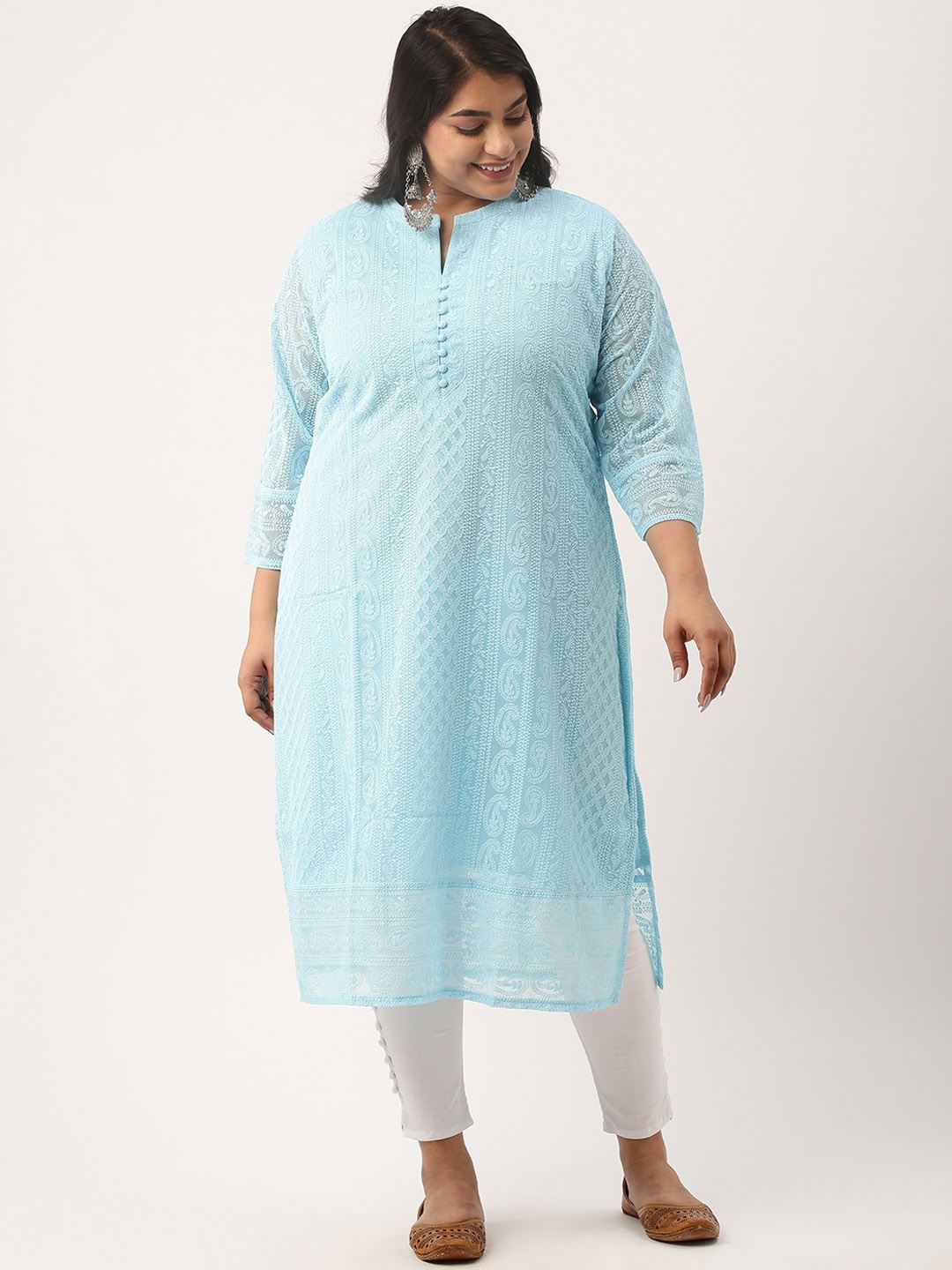 

Zola Plus Plus Size Ethnic Motifs Embroidered Chikankari Kurta, Blue