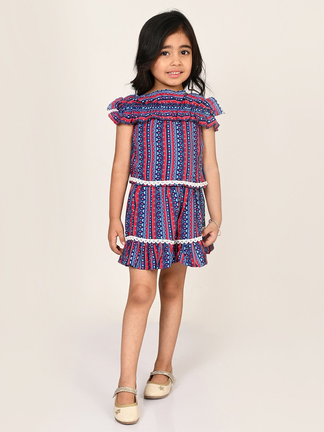 

LIL DRAMA Girls Printed Off-Shoulder Top with Shorts, Blue