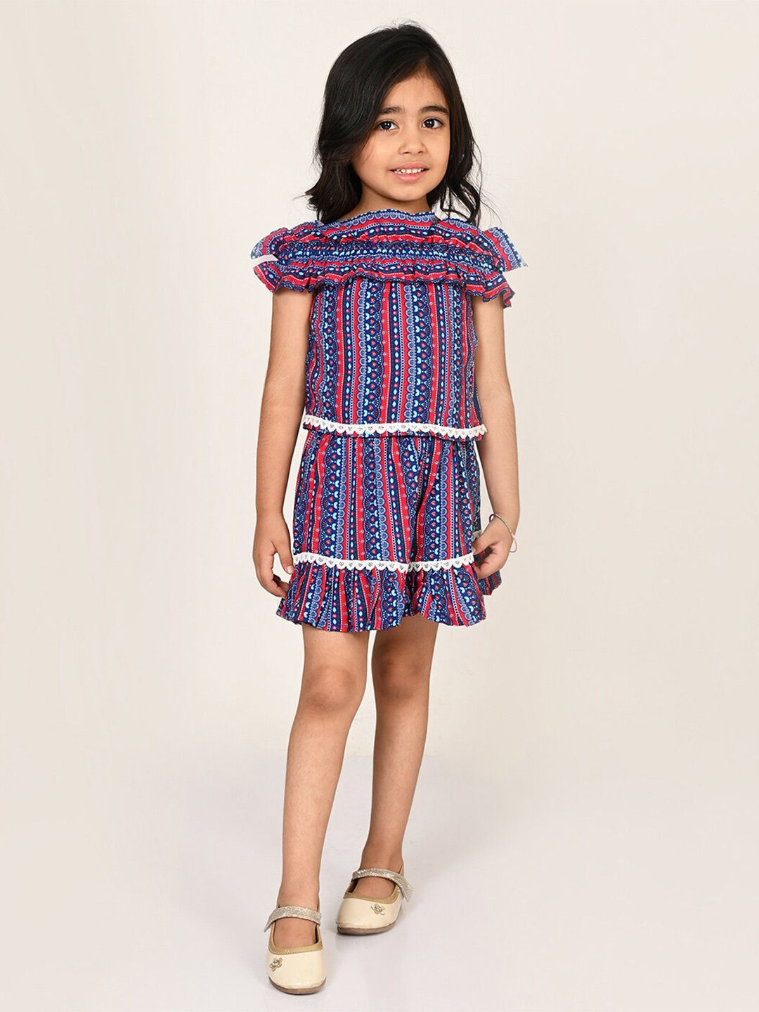 

LIL DRAMA Girls Printed Off-Shoulder Top with Shorts, Blue